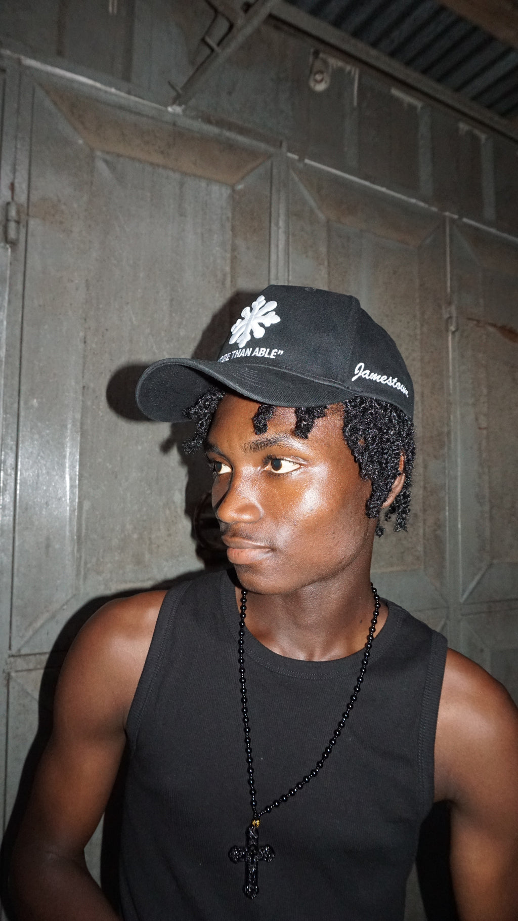 The Jamestown Cap — MIDNIGHT BLACK / WHITE